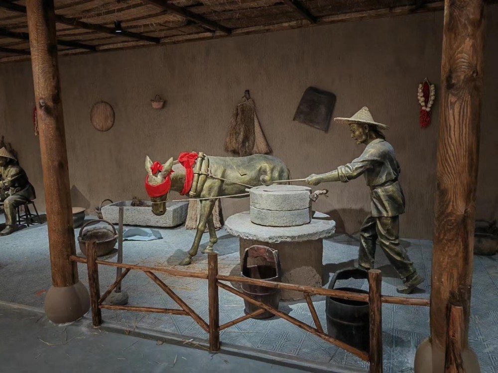 公園玻璃鋼仿銅雕塑