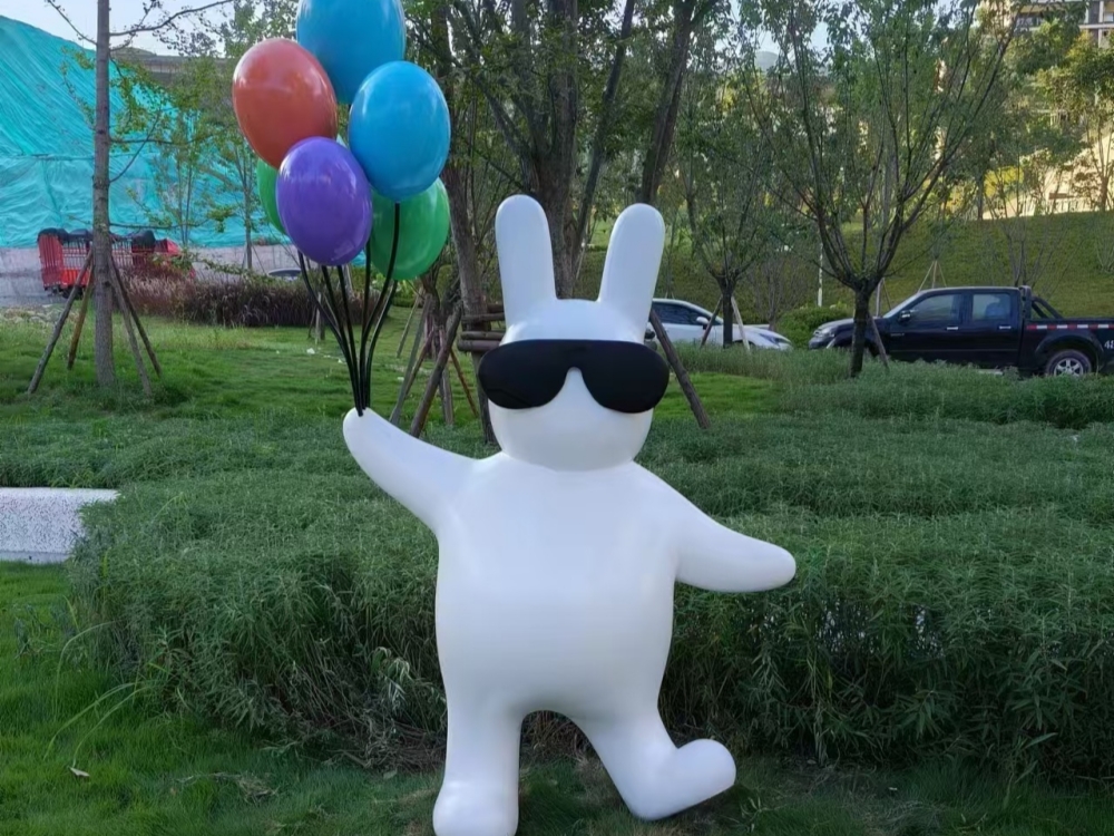 重慶奉節(jié)邦泰云山萬景兔子雕塑